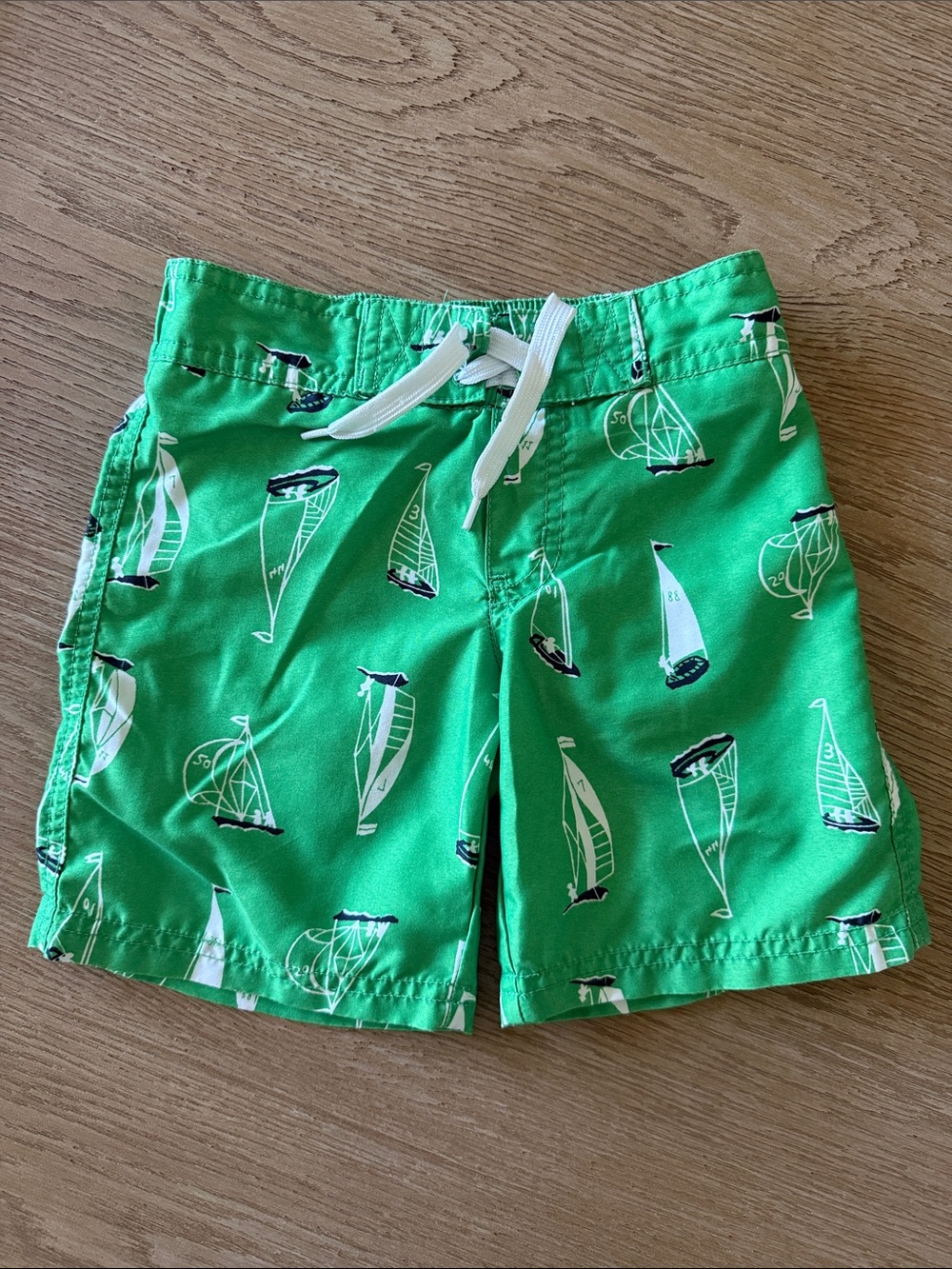 Janie and Jack Boys 3T Green Sailboat Print Swim Trunks
